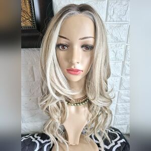 Hairdo Long Tousled Waves Blonde Wig NWT